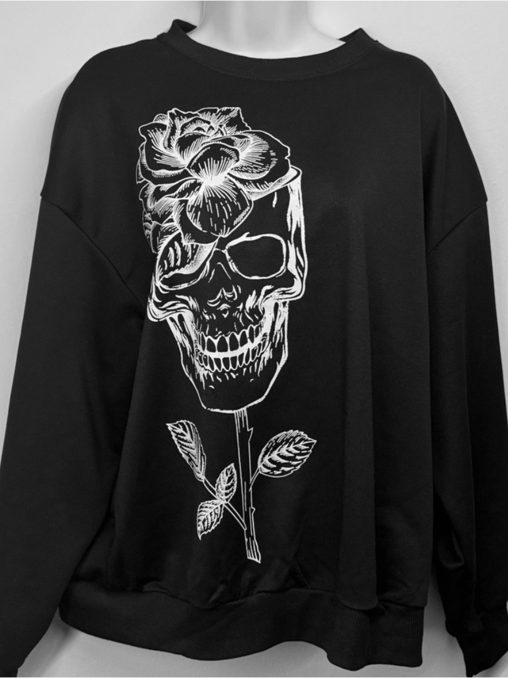 SHEIN Black Skull Rose Graphic Sweatshirt Goth Grunge S